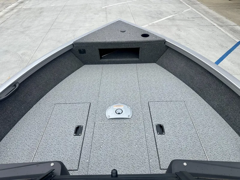 Slide: The Image of Crestliner Hawk 1650 WT JS w/ 90HP Mercury! 2025 - 4