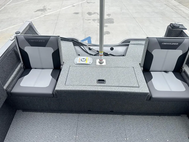 Slide: The Image of Crestliner Hawk 1650 WT JS w/ 90HP Mercury! 2025 - 7