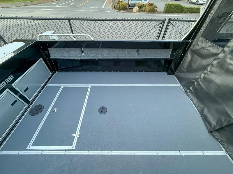 Slide: The Image of North River 25 Seahawk Fastback 2026 - 13