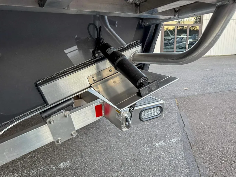 Slide: The Image of North River 25 Seahawk Fastback 2026 - 21