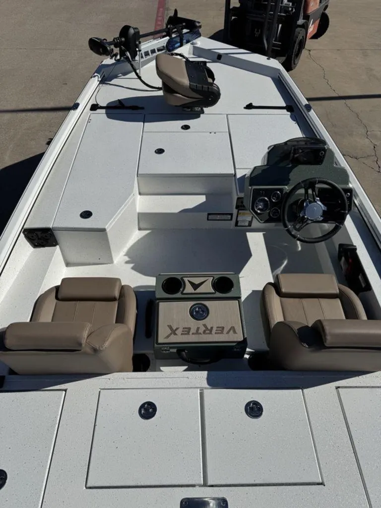 Slide: The Image of Avid 18 Vertex 2025 - 5