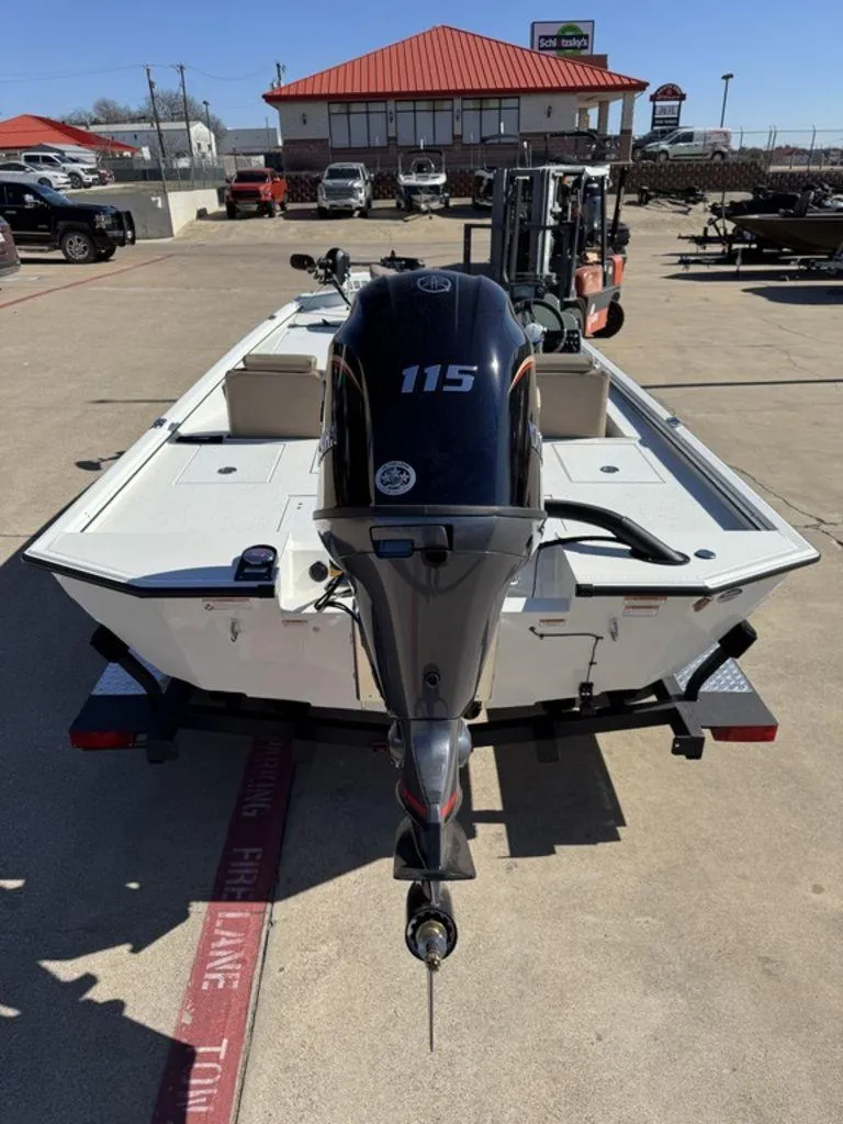 Slide: The Image of Avid 18 Vertex 2025 - 9