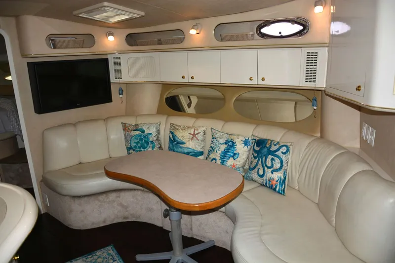 Slide: The Image of lounge - 31
