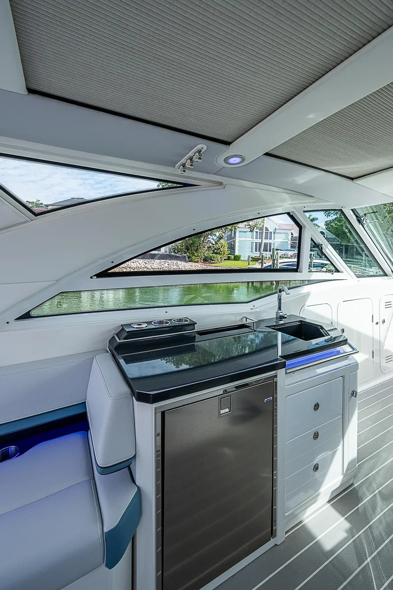 Slide: The Image of Interior of 2022 Formula 430 All Sport Crossover boat with sleek design and modern amenities. - 34