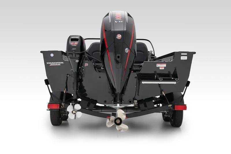 Slide: The Image of Tracker Targa V-19 WT 2025 - 72