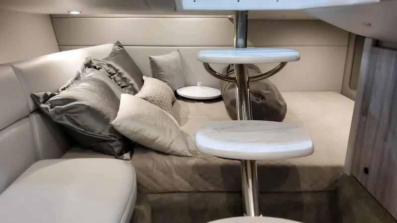 Slide: The Image of Formula 350 Crossover Bowrider I/O 2025 - 51