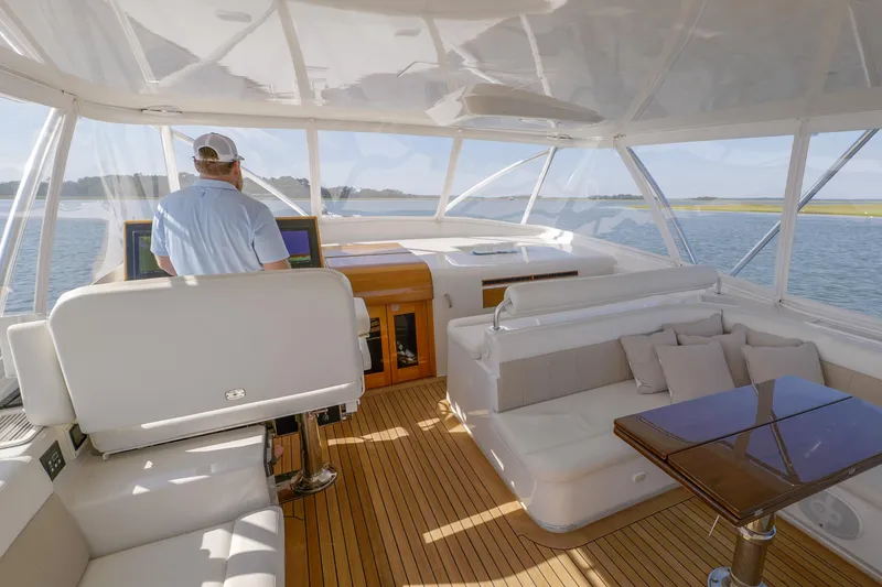 Slide: The Image of Donzi 58 Legal Holiday - Exterior Helm Area - 17