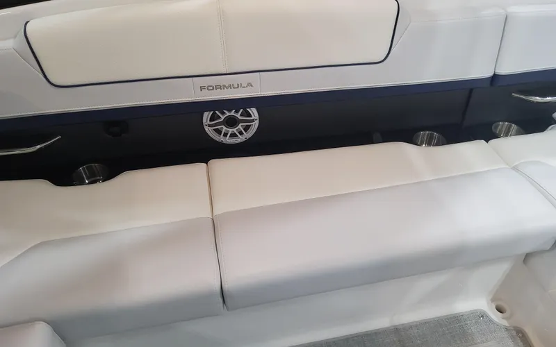 Slide: The Image of Formula 310 Bowrider OB 2025 - 59