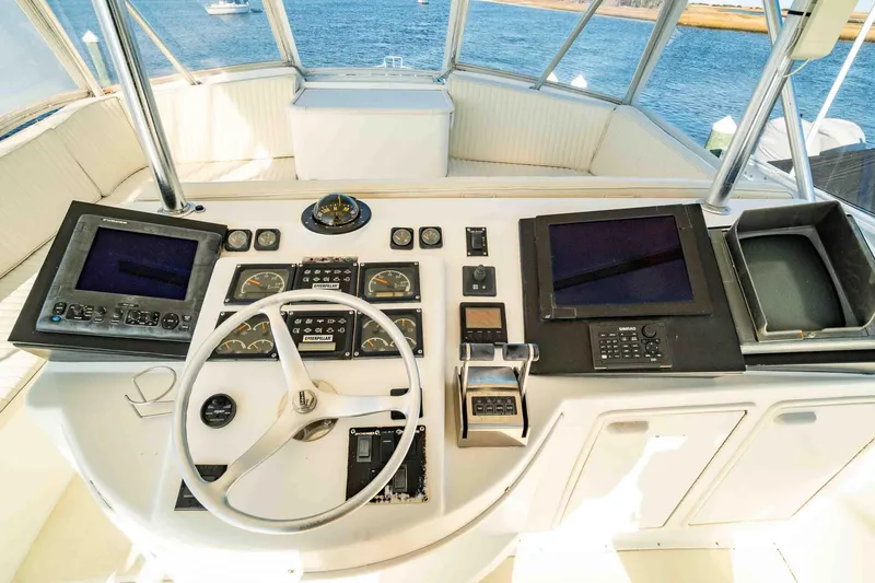 Slide: The Image of Ocean Yachts 56 TUNAR - Galley - 26