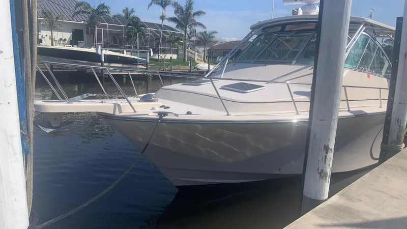 Slide: The Image of Grady-White 360 Express 2006 - 54