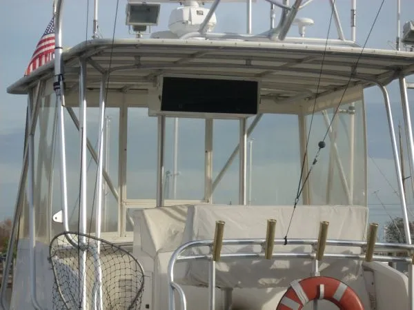 Slide: The Image of Duffy FLYBRIDGE SPORTFISHERMAN 2000 - 51