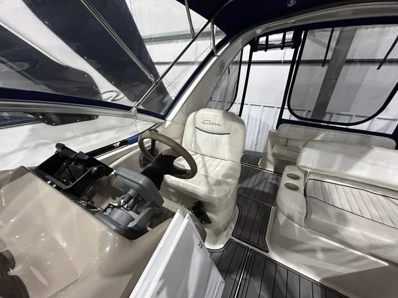 Slide: The Image of Helm Seating View - 22