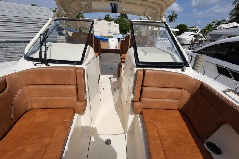 Slide: The Image of Scout 255 Dorado 2023 - 52
