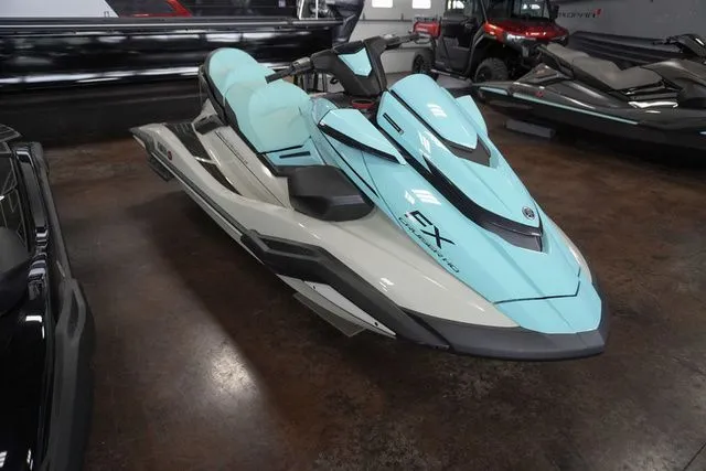 Slide: The Image of Yamaha FX Cruiser HO 2025 - 2