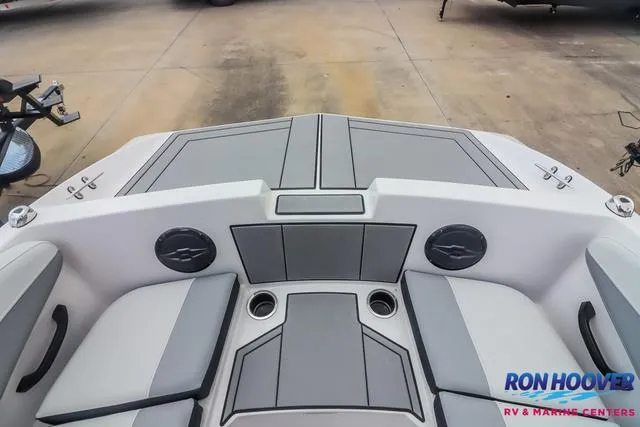 Slide: The Image of Starcraft SV 16 OB 2025 - 13