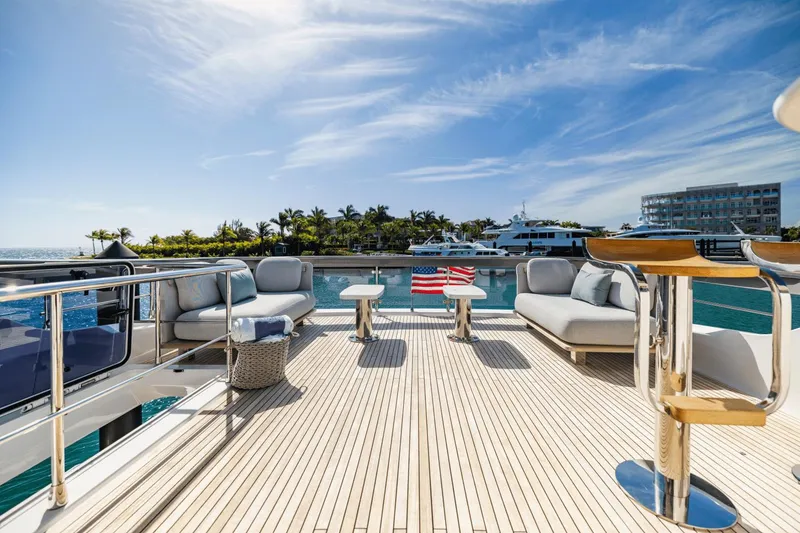 Slide: The Image of Azimut 78 2023 - 21