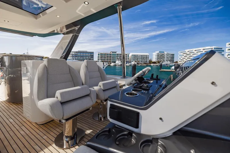 Slide: The Image of Azimut 78 2023 - 31