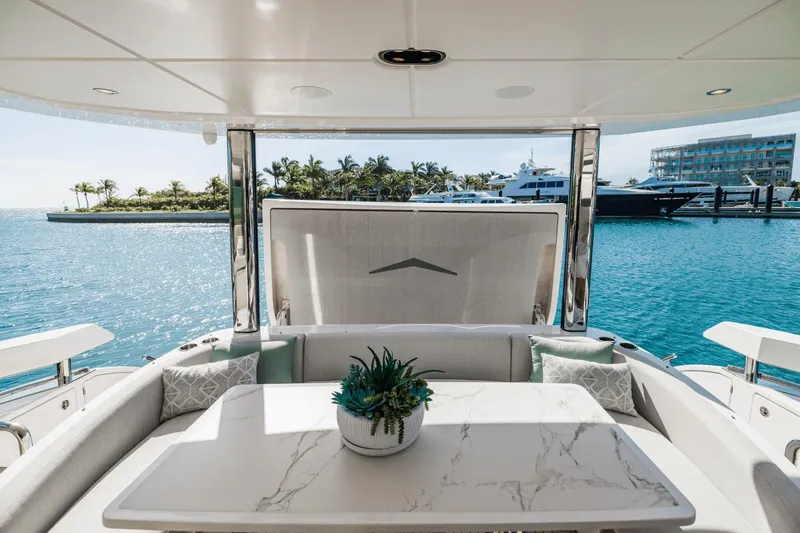 Slide: The Image of Azimut 78 2023 - 49