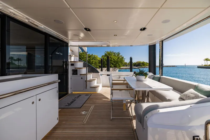 Slide: The Image of Azimut 78 2023 - 54