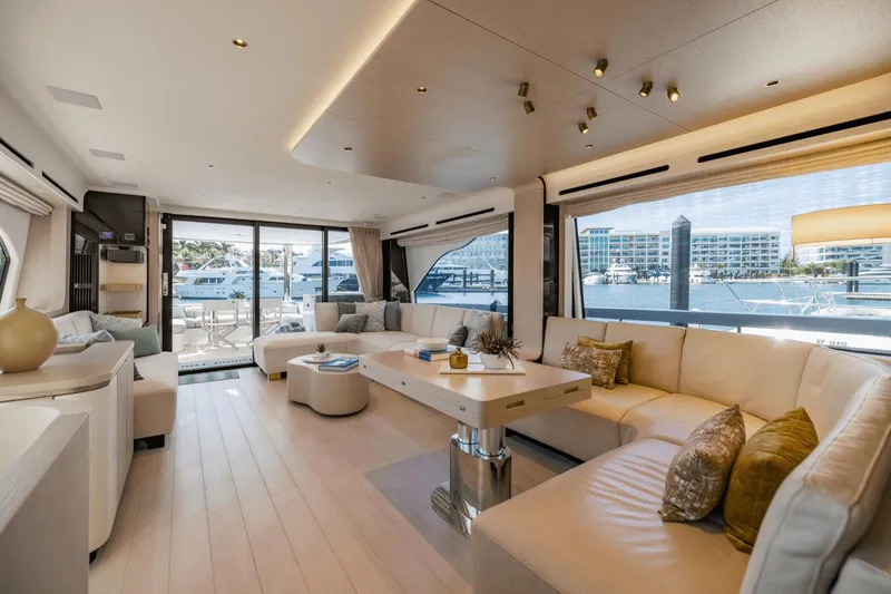 Slide: The Image of Azimut 78 2023 - 58