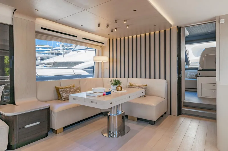 Slide: The Image of Azimut 78 2023 - 64