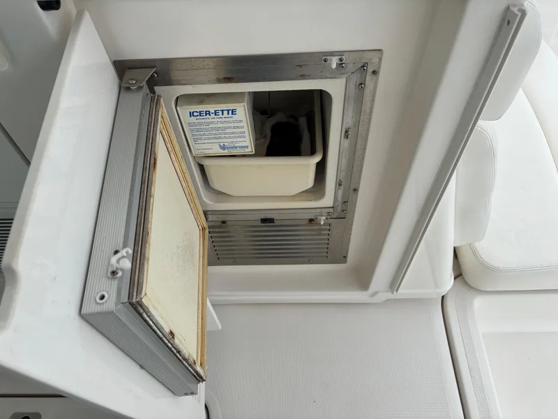 Slide: The Image of Ice maker on 2005 Tiara Yachts 3800 Open, featuring Icer-Ette system. - 31