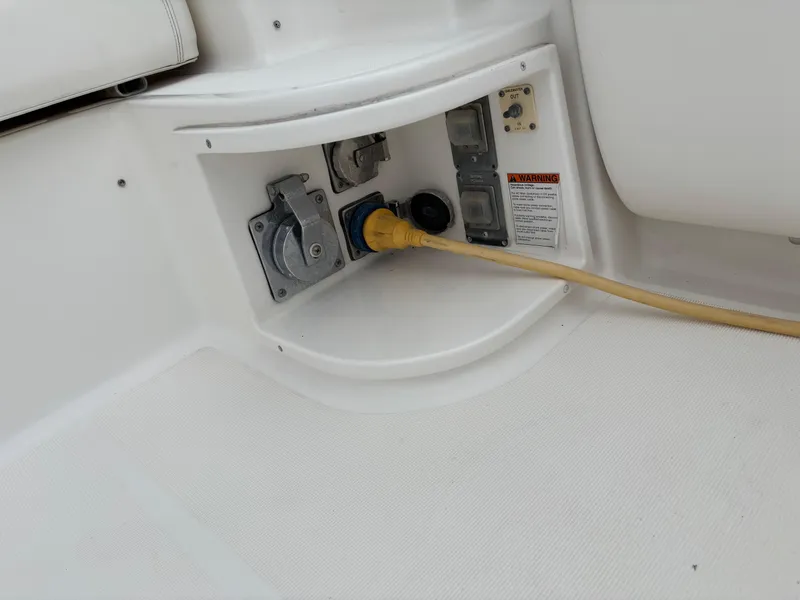 Slide: The Image of Power connection panel on a 2005 Tiara Yachts 3800 Open boat. - 41