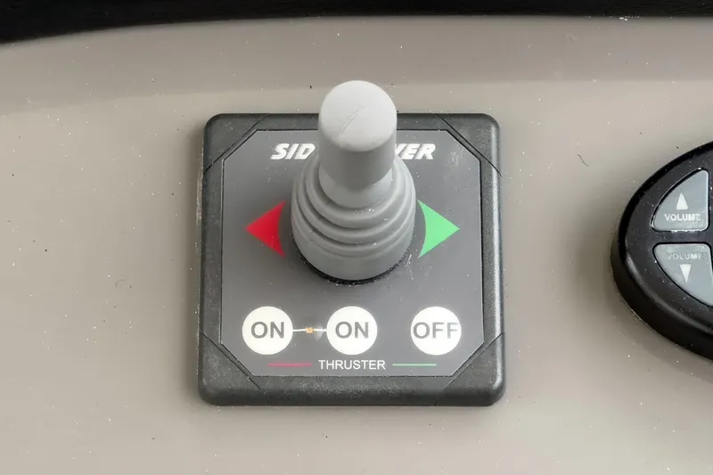 Slide: The Image of Joystick control panel for 2006 Cruisers 415 boat thruster system. - 14