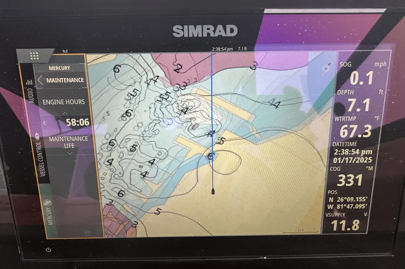 Slide: The Image of Sea Ray 270 SDX OB 2022 - 27