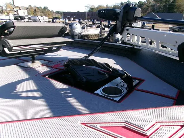 Slide: The Image of Xpress H20 Bass 2025 - 12