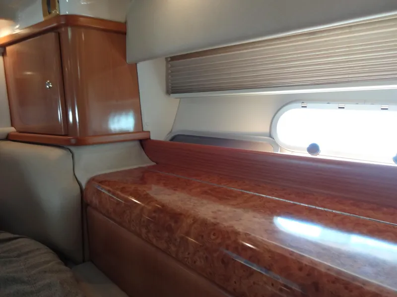 Slide: The Image of Sealine F44 1999 - 63