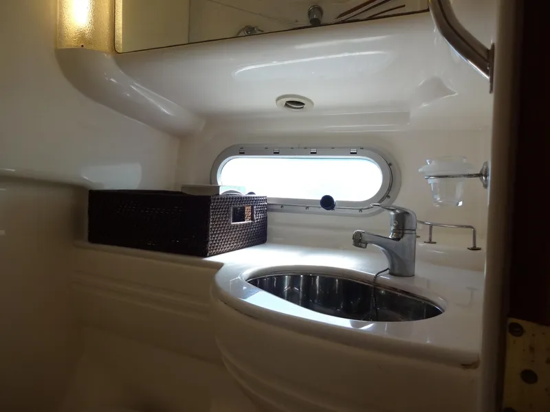 Slide: The Image of Sealine F44 1999 - 74