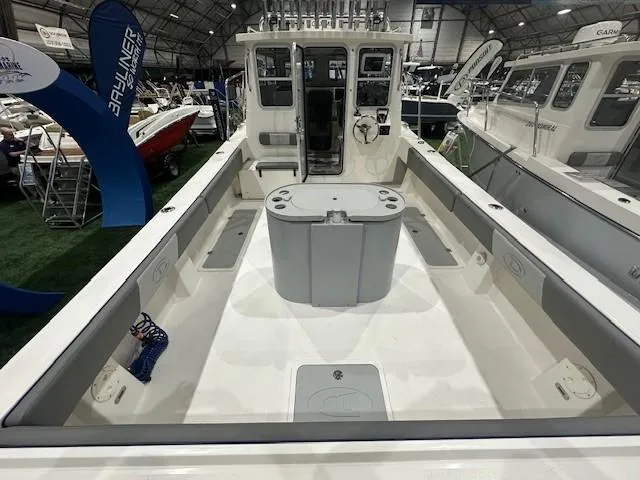 Slide: The Image of Defiance 290 Admiral EX 2024 - 3