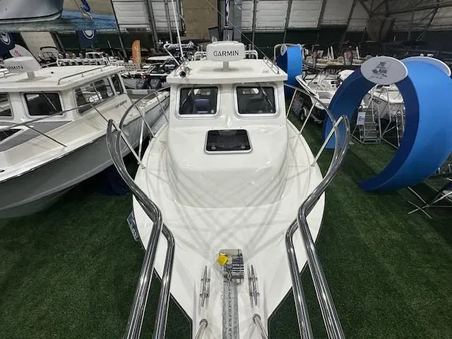 Slide: The Image of Defiance 290 Admiral EX 2024 - 4