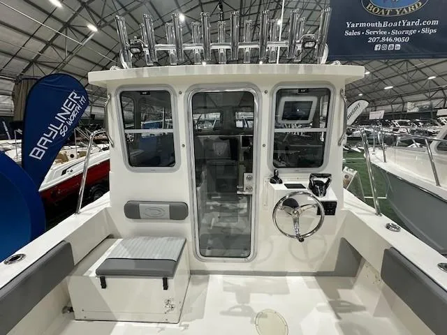 Slide: The Image of Defiance 290 Admiral EX 2024 - 5