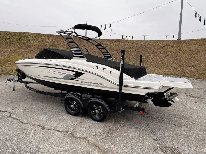 Slide: The Image of Chaparral 23 SSI SPORT 2025 - 10