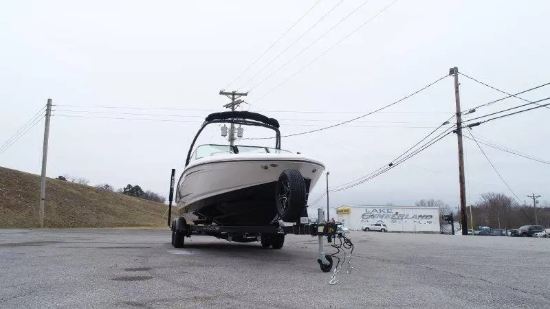 Slide: The Image of Chaparral 23 SSI SPORT 2025 - 104