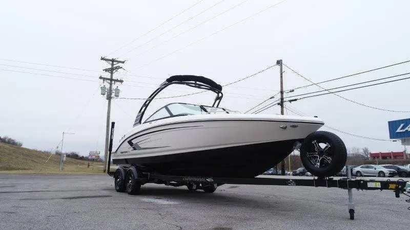 Slide: The Image of Chaparral 23 SSI SPORT 2025 - 105