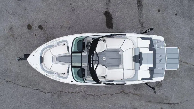 Slide: The Image of Chaparral 23 SSI SPORT 2025 - 123