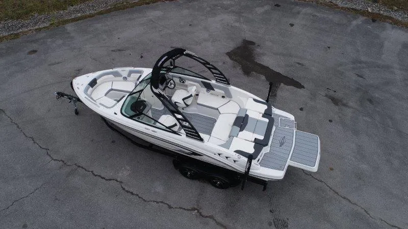 Slide: The Image of Chaparral 23 SSI SPORT 2025 - 136