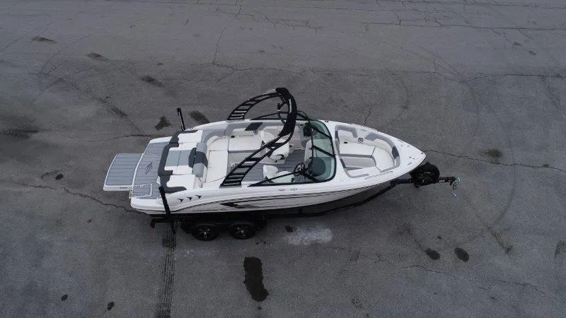 Slide: The Image of Chaparral 23 SSI SPORT 2025 - 139