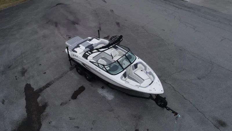 Slide: The Image of Chaparral 23 SSI SPORT 2025 - 148