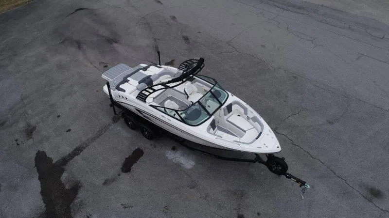 Slide: The Image of Chaparral 23 SSI SPORT 2025 - 153