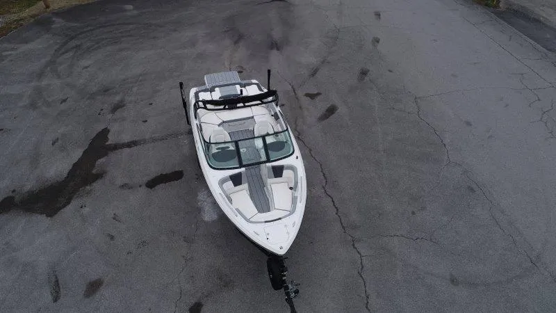 Slide: The Image of Chaparral 23 SSI SPORT 2025 - 156