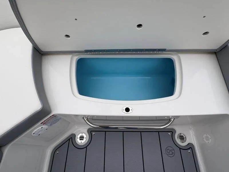 Slide: The Image of Chaparral 23 SSI SPORT 2025 - 48