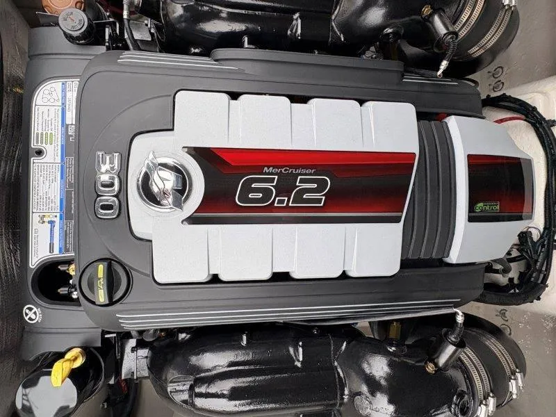 Slide: The Image of Chaparral 23 SSI SPORT 2025 - 50