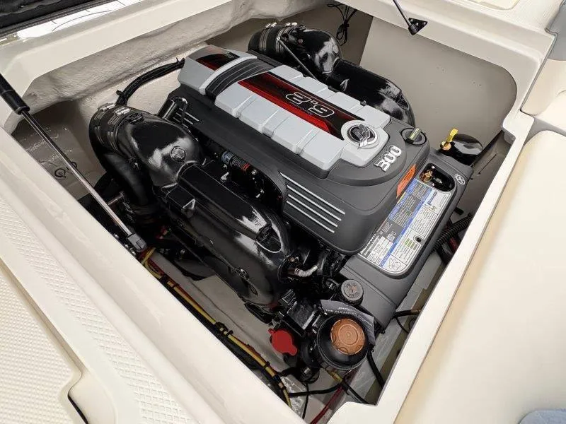 Slide: The Image of Chaparral 23 SSI SPORT 2025 - 51