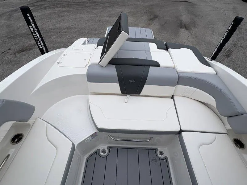 Slide: The Image of Chaparral 23 SSI SPORT 2025 - 52