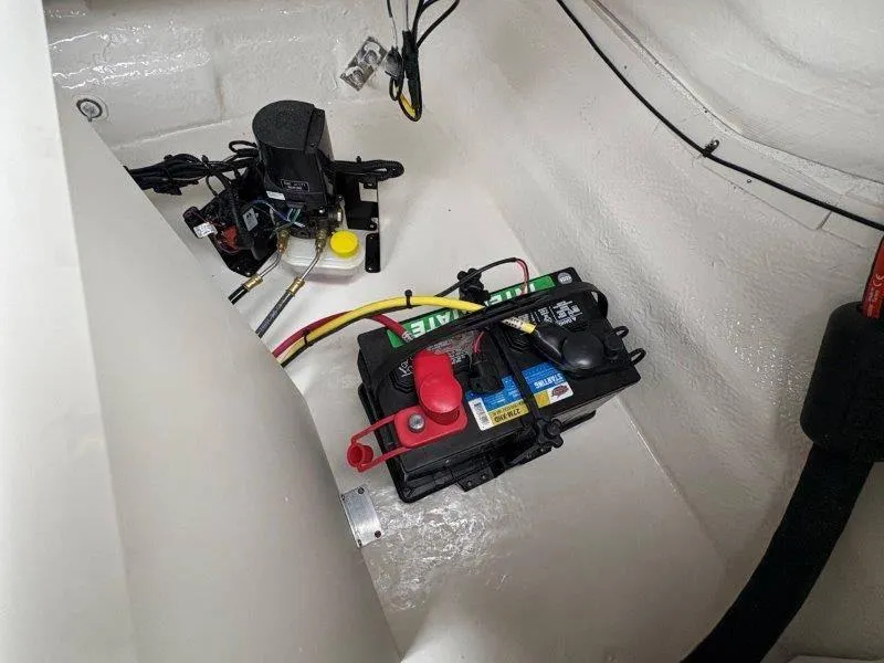 Slide: The Image of Chaparral 23 SSI SPORT 2025 - 53