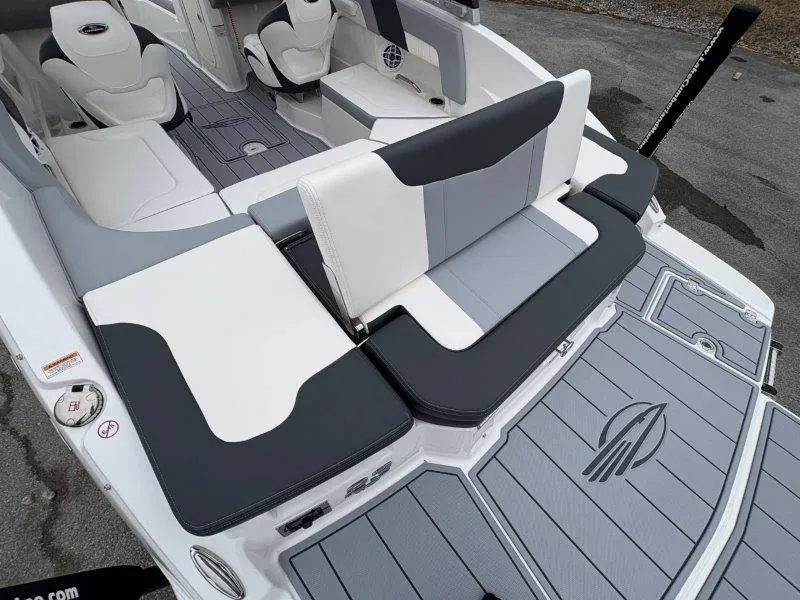 Slide: The Image of Chaparral 23 SSI SPORT 2025 - 65